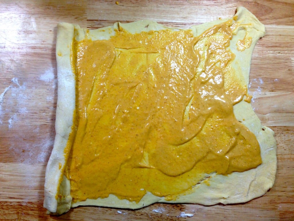 Spread a layer of the pumpkin filling onto the dough #Pumpkin #Cheesecake #Crescent #Rolls