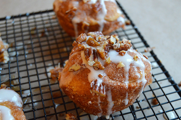 Retro Pecan Sticky Buns | The Hungry Traveler