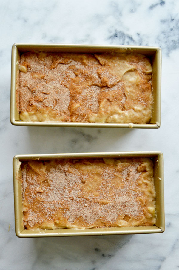 Buttermilk Banana Bread |www.thehungrytravelerblog.com