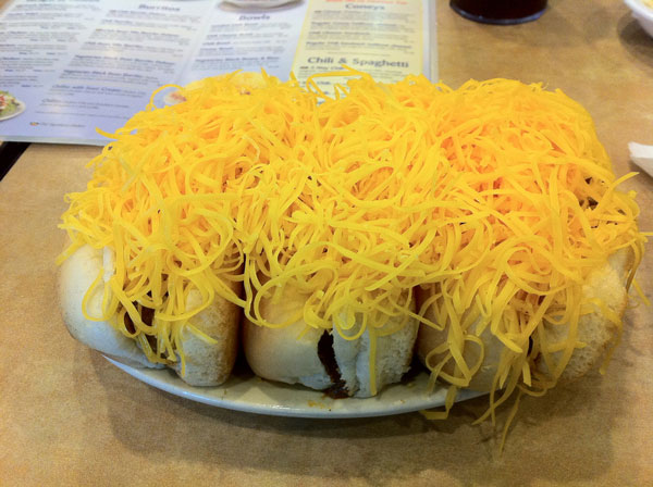 8 Essential Cincinnati Chili Parlors | www.thehungrytravelerblog.com