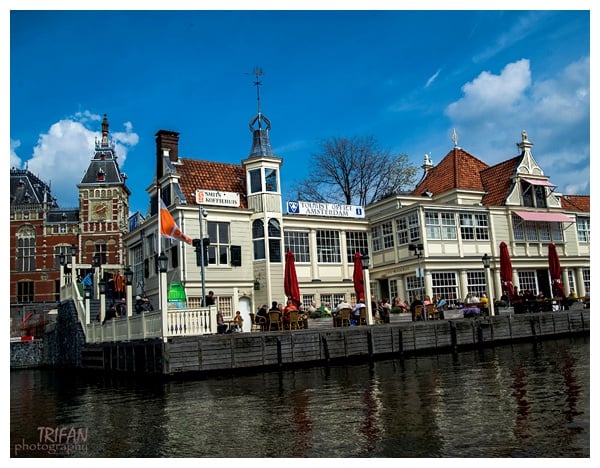 Amsterdam Canals Salon Boat Ride | Eating Amsterdam Food Tour - Jordaan Food and Canals Tour