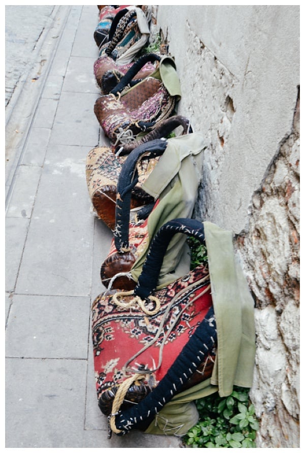 porters bags on Istanbul Grand Bazaar Tour