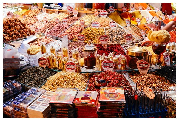 candy on the istanbul grand bazaar tour