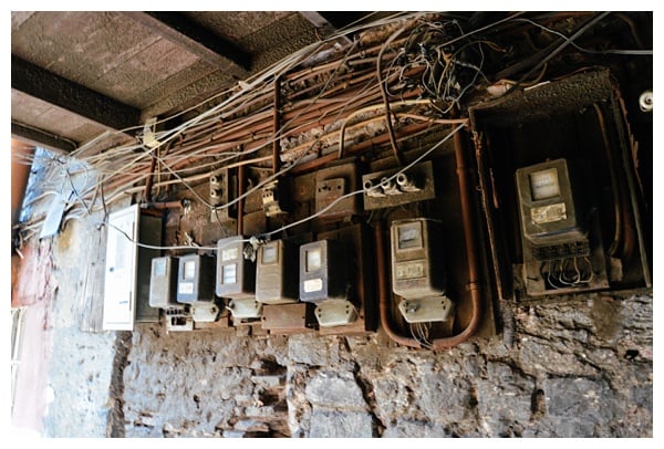 wiring on Istanbul Grand Bazaar Tour