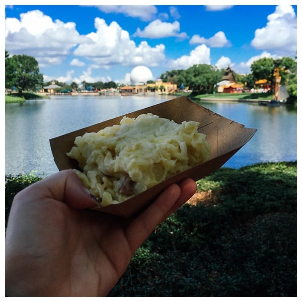 The Epcot Food and Wine Festival lets you taste your way around the world! Here are my picks for the food and drinks you must try and a few dishes that you can skip. 